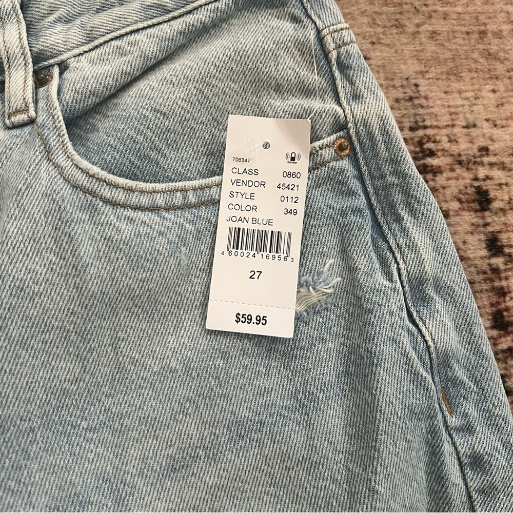 Vintage Blue Dad Jeans with Light Wash